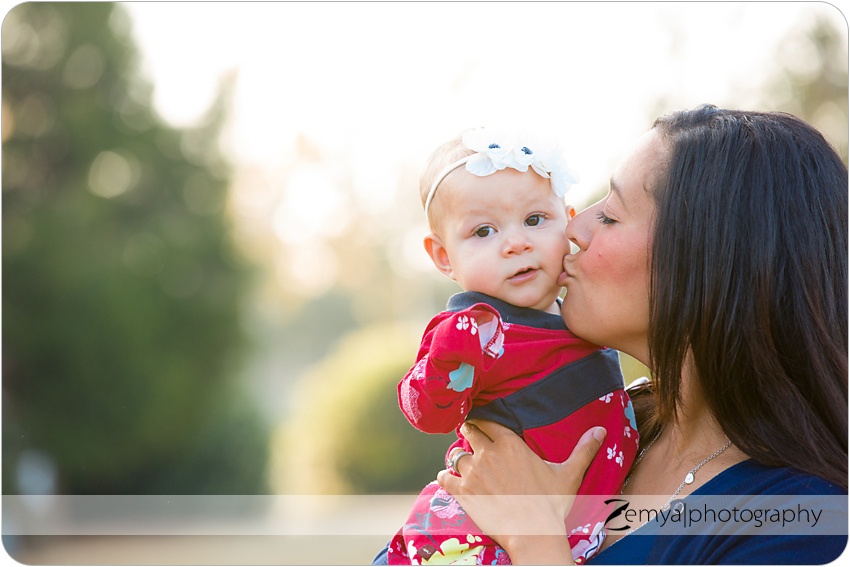 b-T-2013-10-26-05: Zemya Photography: Child & Family photographer